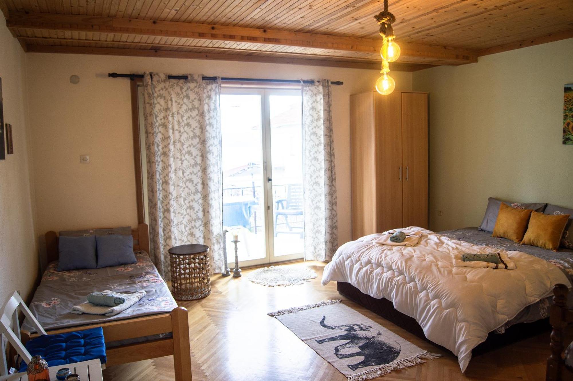 Villa Lakeview Paradise Peštani エクステリア 写真